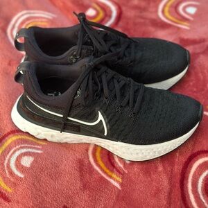 Nike Black and White Athletic Sneakers